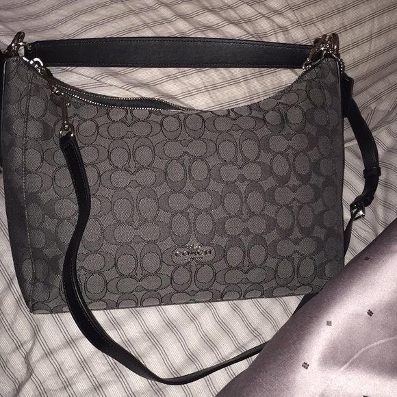 Brand new Coach purse - Picture 4 of 4